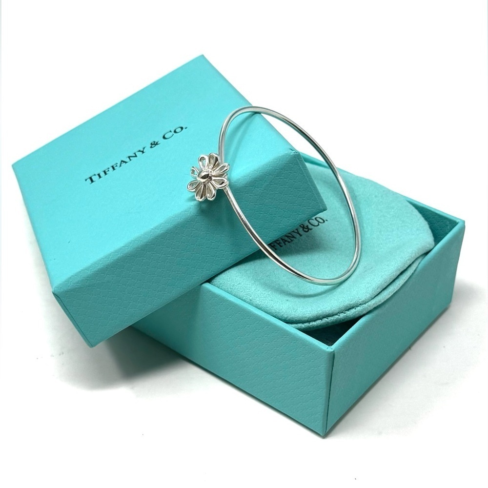 Tiffany & Co. Daisy Flower Bracelet - Picture 5 of 6